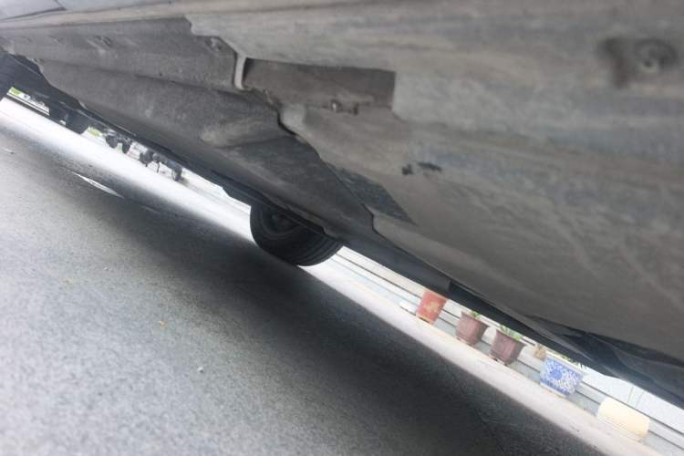 Used Audi Q5L 2023 40T Luxury Dynamic Model Chassis Rear Left