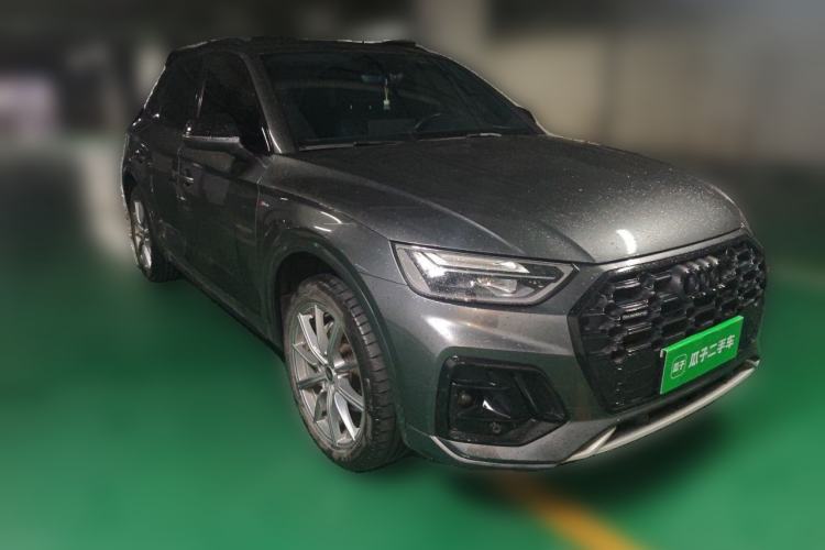 Used Audi Q5L 2023 40T Snow Sports Edition Front Right 45 Deg