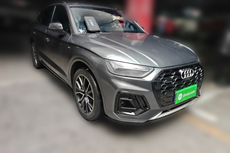 Used Audi Q5L 2023 45T Luxury Dynamic Model Front Right 45 Deg