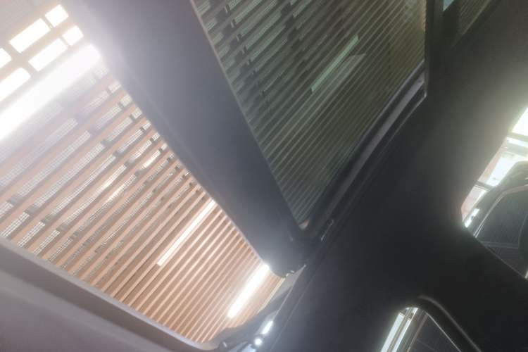 Used Audi Q5L 2023 40T Luxury Dynamic Model Headliner