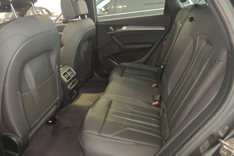 Used Audi Q5L 2023 40T Luxury Dynamic Model Left Rear Seat