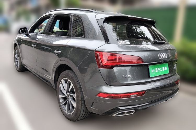 Used Audi Q5L 2023 40T Luxury Dynamic Model Rear Left 45 Deg