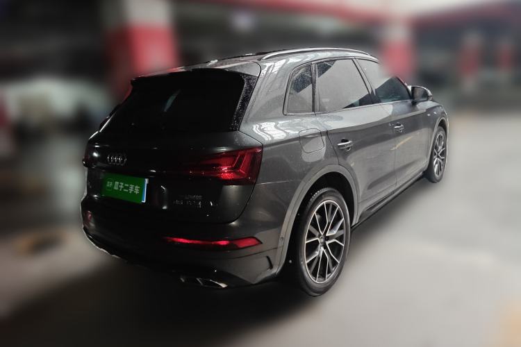 Used Audi Q5L 2023 45T Luxury Dynamic Model Rear Right 45 Deg