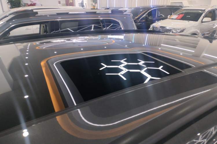 Used Audi Q5L 2023 40T Luxury Dynamic Model Roof