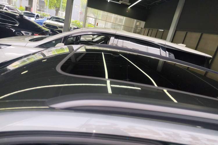 Used Audi Q5L 2023 40T Luxury Dynamic Model Roof