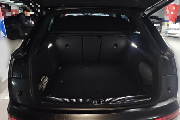 Used Audi Q5L 2023 45T Luxury Dynamic Model Trunk