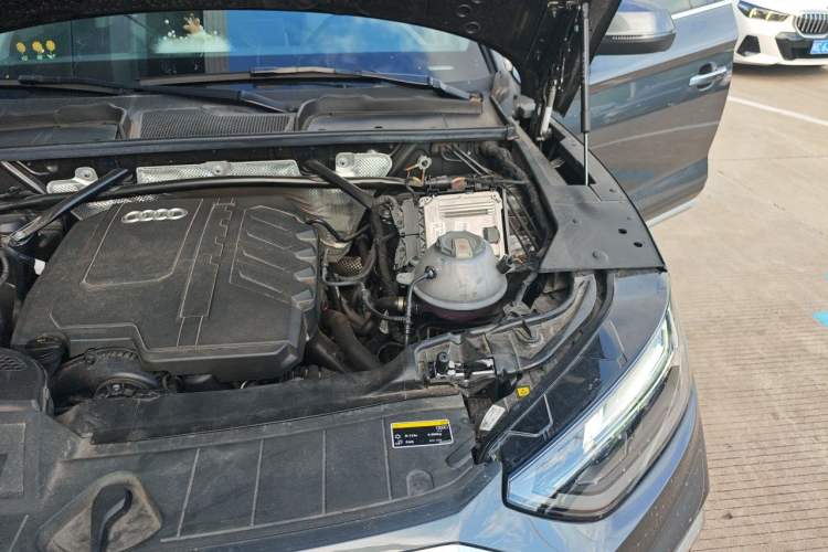Used Audi Q5L 2023 40T Fashionable and Dynamic Edition Engine Bay Left