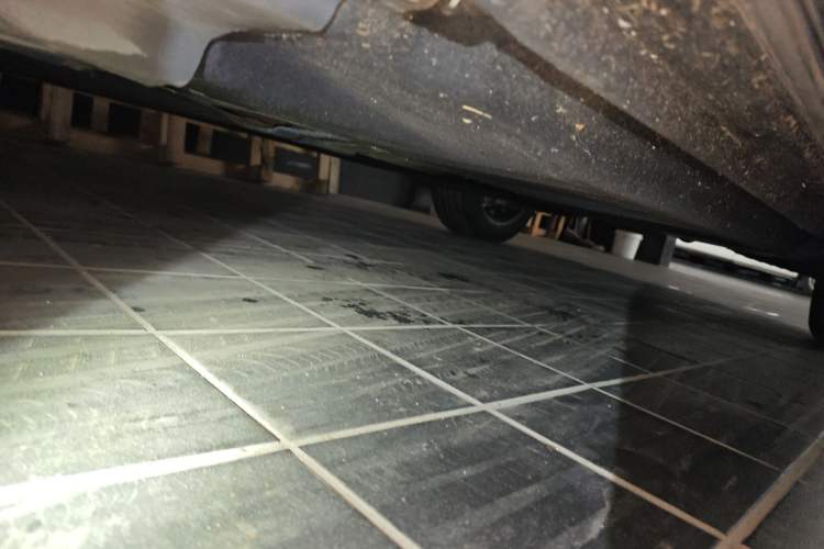 Used Audi Q5L 2023 40T Luxury Dynamic Model Chassis Front Left