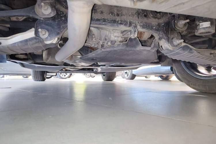 Used Audi Q5L 2023 40T Luxury Dynamic Model Chassis Rear
