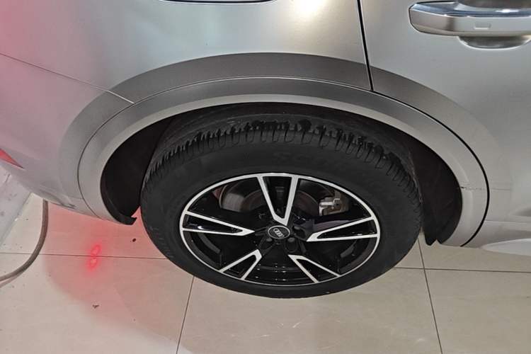 Used Audi Q5L 2023 40T Fashionable and Dynamic Edition Exterior 5