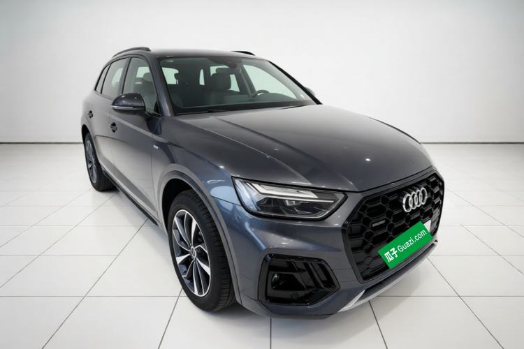 Used Audi Q5L 2023 40T Luxury Dynamic Model Front Right 45 Deg
