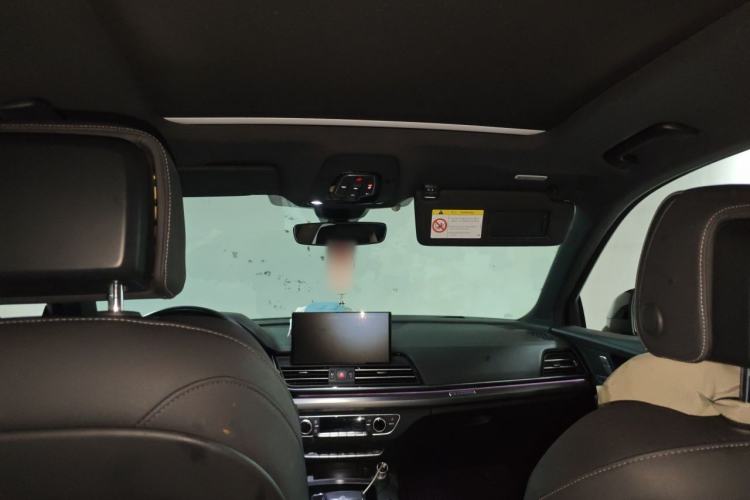 Used Audi Q5L 2023 45T Luxury Dynamic Model Headliner