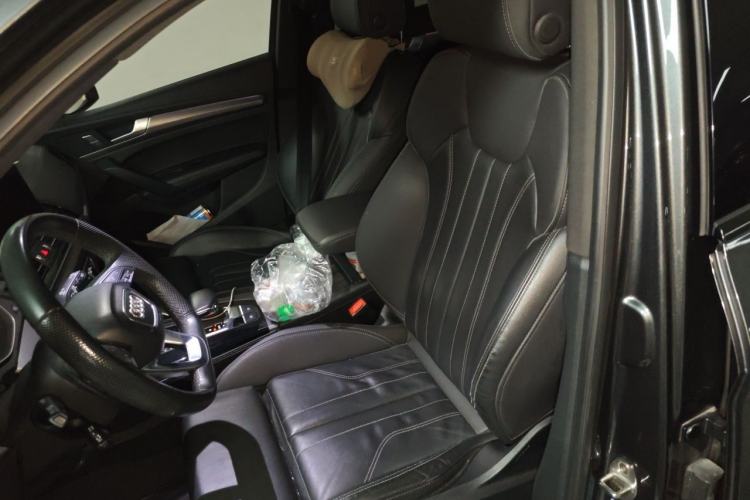 Used Audi Q5L 2023 45T Luxury Dynamic Model Left Front Seat