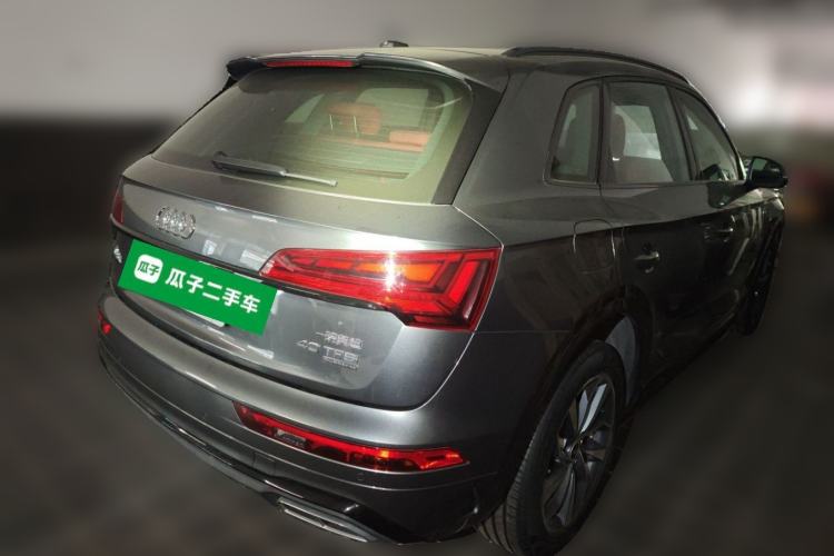 Used Audi Q5L 2023 40T Luxury Dynamic Model Rear Right 45 Deg
