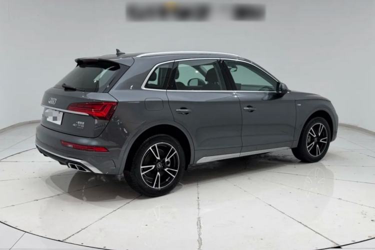 Used Audi Q5L 2023 40T Fashionable and Dynamic Edition Rear Right 45 Deg