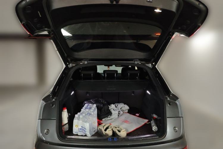 Used Audi Q5L 2023 45T Luxury Dynamic Model Trunk