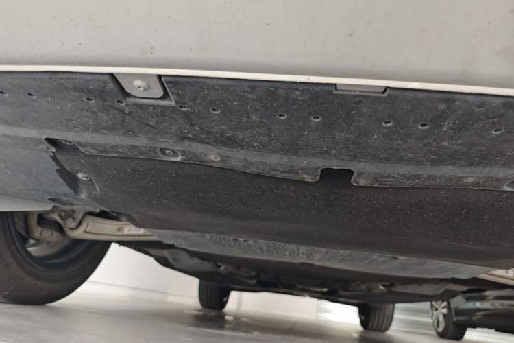 Used Audi Q5L 2023 40T Luxury Dynamic Model Chassis Front