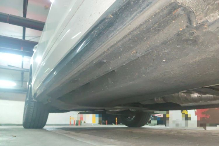 Used Audi Q5L 2023 40T Luxury Dynamic Model Chassis Front Right