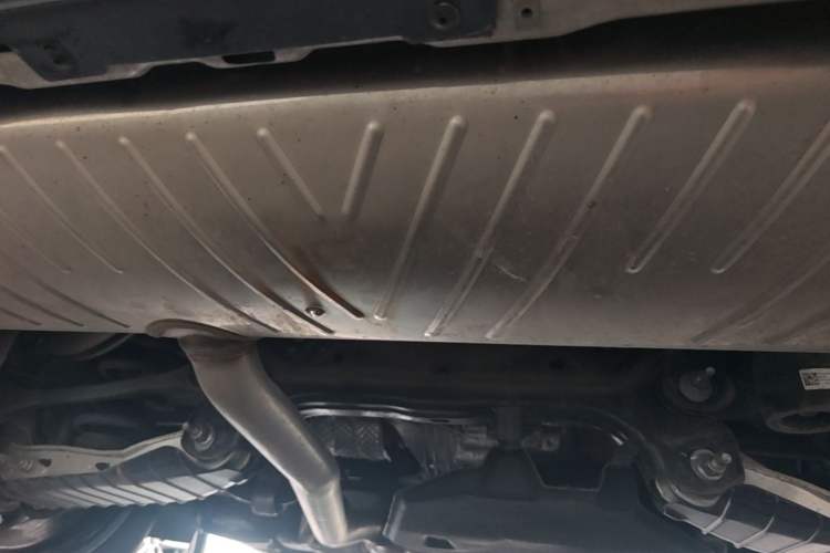 Used Audi Q5L 2023 40T Luxury Dynamic Model Chassis Rear