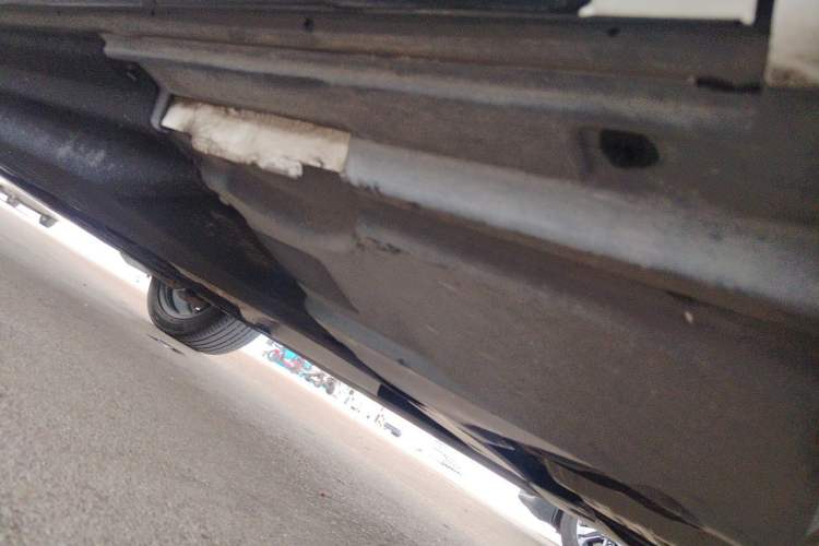 Used Audi Q5L 2023 40T Luxury Dynamic Model Chassis Rear Left