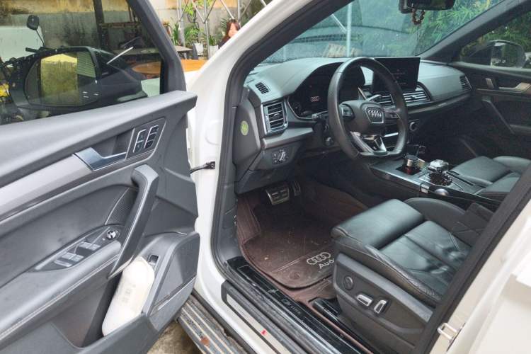 Used Audi Q5L 2023 45T Luxury Dynamic Model Driver Seat