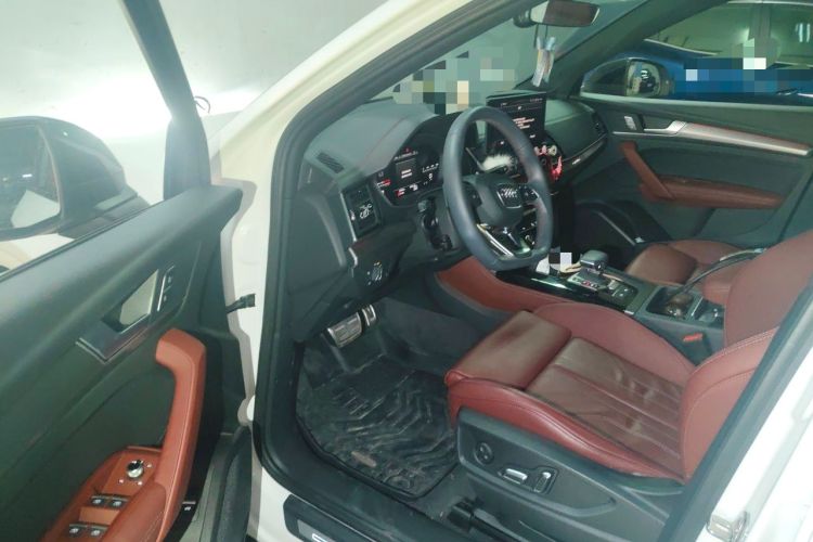 Used Audi Q5L 2023 40T Luxury Dynamic Model Driver Seat