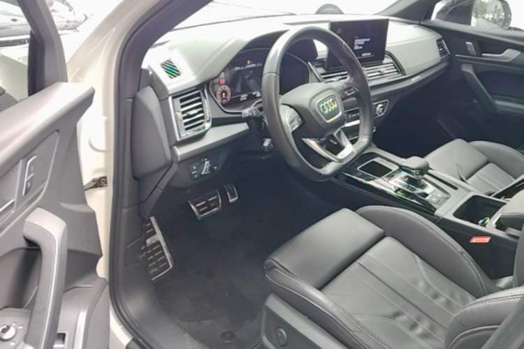 Used Audi Q5L 2023 40T Luxury Dynamic Model Driver Seat