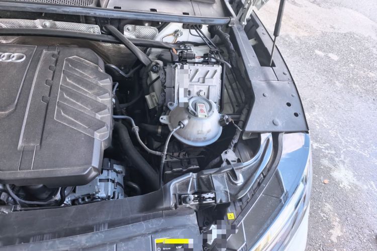 Used Audi Q5L 2023 45T Luxury Dynamic Model Engine Bay Left