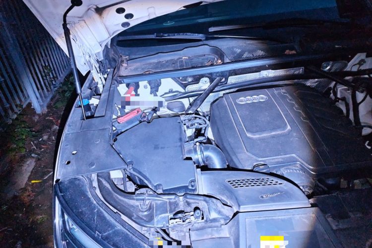 Used Audi Q5L 2023 40T Luxury Dynamic Model Engine Bay Right