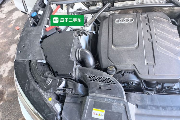 Used Audi Q5L 2023 45T Luxury Dynamic Model Engine Bay Right