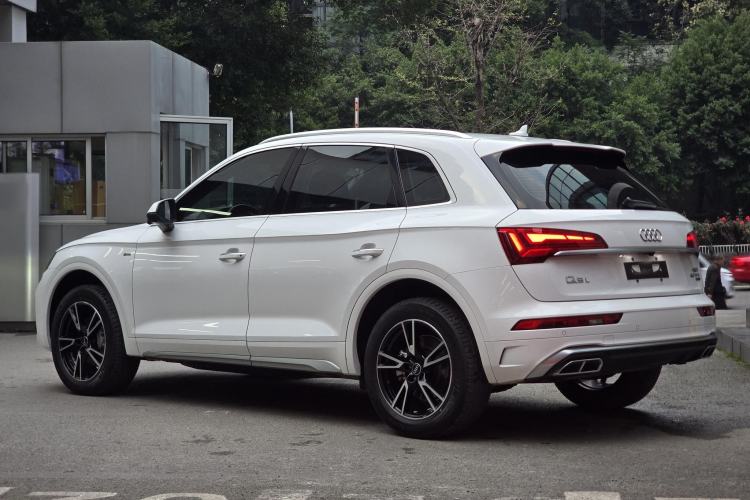 Used Audi Q5L 2023 40T Fashionable and Dynamic Edition Exterior 4