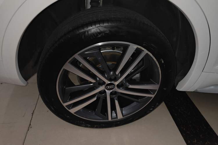 Used Audi Q5L 2023 40T Fashionable and Dynamic Edition Exterior 5