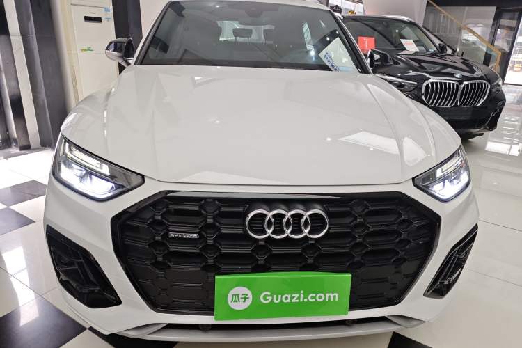 Used Audi Q5L 2023 40T Luxury Dynamic Model Front