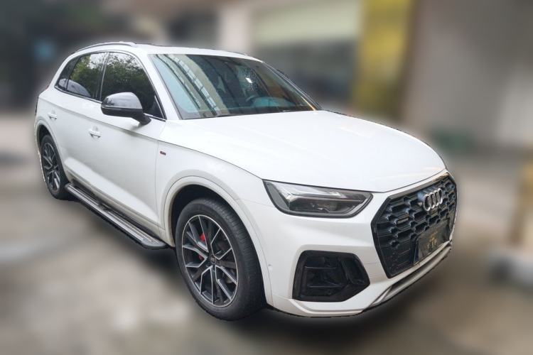 Used Audi Q5L 2023 45T Luxury Dynamic Model Front Right 45 Deg