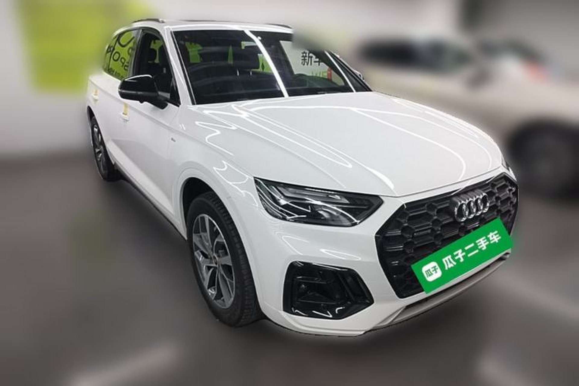 Used Audi Q5L 2023 40T Luxury Dynamic Model Front Right 45 Deg
