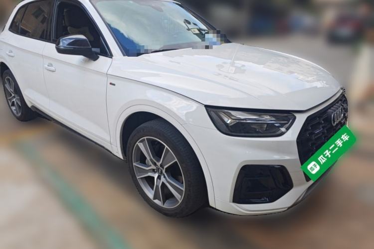 Used Audi Q5L 2023 40T Luxury Dynamic Model Front Right 45 Deg