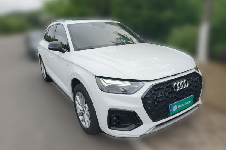 Used Audi Q5L 2023 40T Luxury Dynamic Model Front Right 45 Deg
