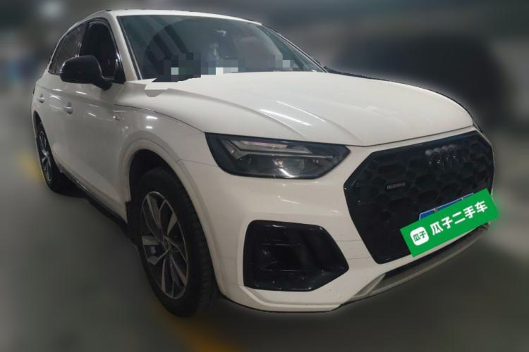 Used Audi Q5L 2023 40T Luxury Dynamic Model Front Right 45 Deg