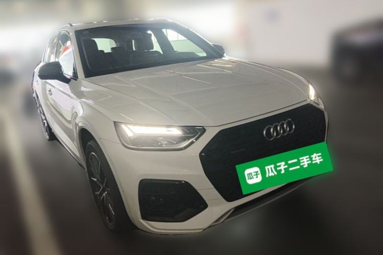 Used Audi Q5L 2023 45T Luxury Dynamic Model Front Right 45 Deg