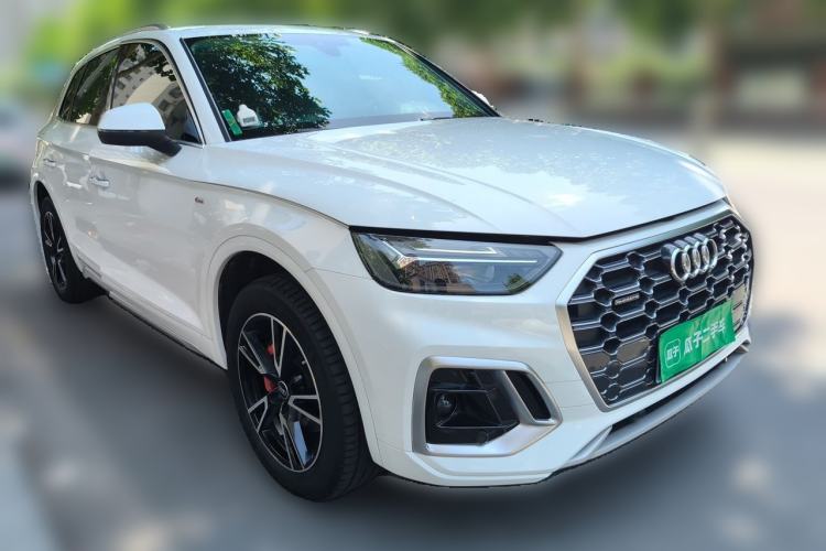 Used Audi Q5L 2023 40T Fashionable and Dynamic Edition Front Right 45 Deg