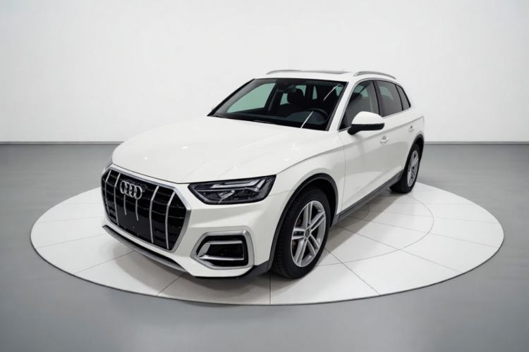 Used Audi Q5L 2023 40T Fashionable and Elegant Version Guazi used car, China used car export, Used car for sale, Used  cars, Cheapest cars for sale