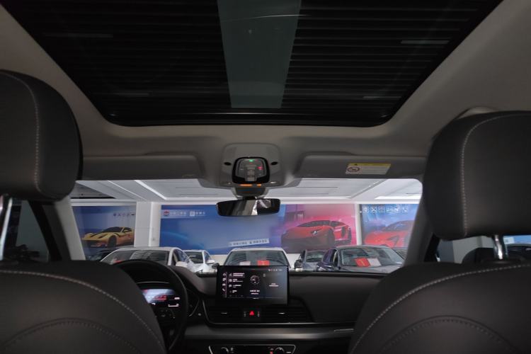 Used Audi Q5L 2023 40T Fashionable and Dynamic Edition Headliner