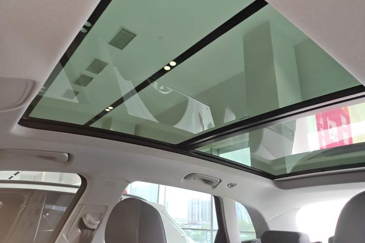 Used Audi Q5L 2023 40T Fashionable and Dynamic Edition Headliner