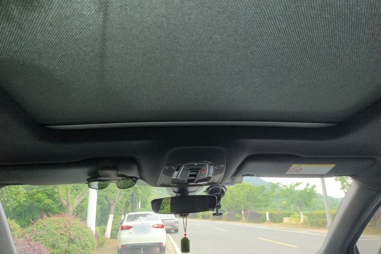 Used Audi Q5L 2023 40T Luxury Dynamic Model Headliner