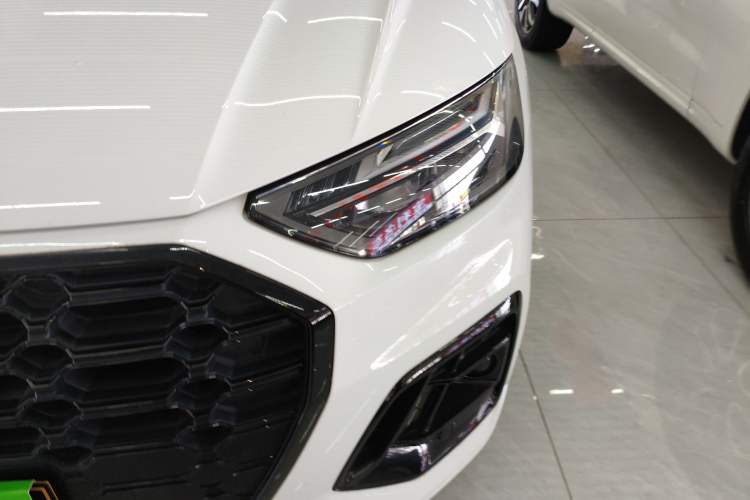 Used Audi Q5L 2023 40T Luxury Dynamic Model Left Front Headlight