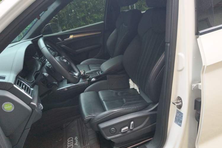 Used Audi Q5L 2023 45T Luxury Dynamic Model Left Front Seat
