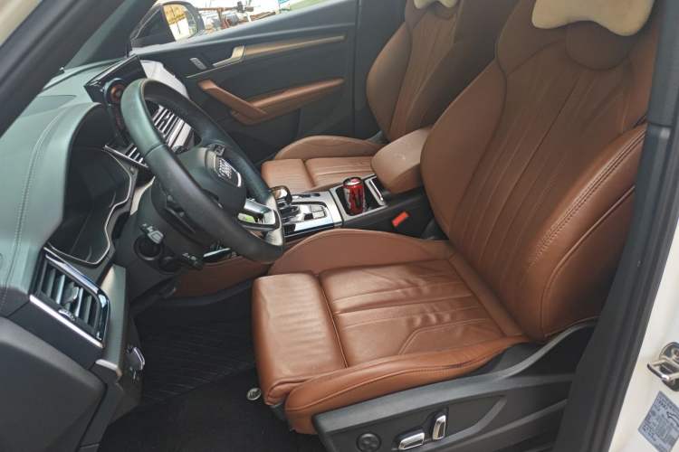 Used Audi Q5L 2023 40T Luxury Dynamic Model Left Front Seat