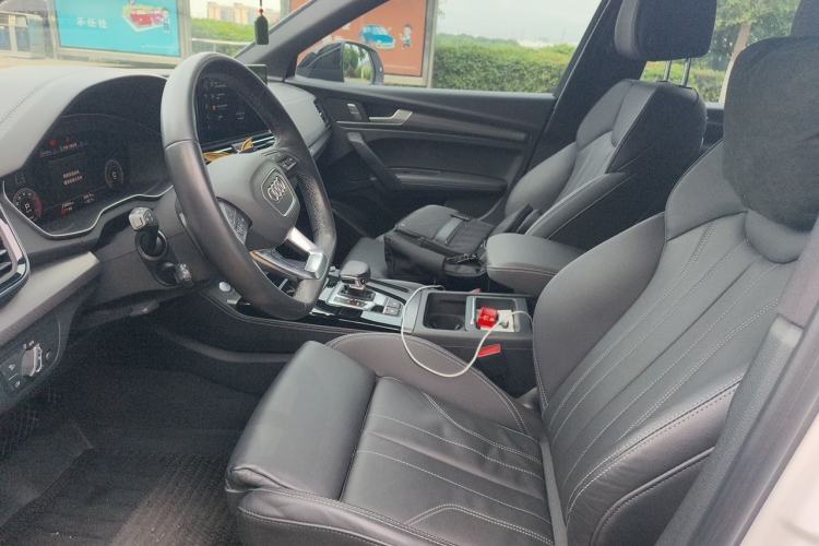 Used Audi Q5L 2023 40T Luxury Dynamic Model Left Front Seat