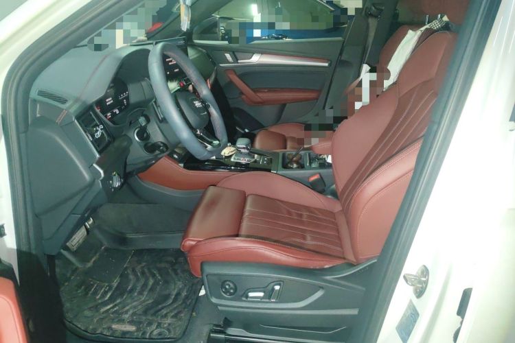 Used Audi Q5L 2023 40T Luxury Dynamic Model Left Front Seat