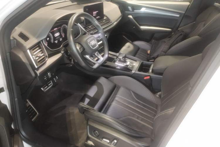 Used Audi Q5L 2023 40T Luxury Dynamic Model Left Front Seat